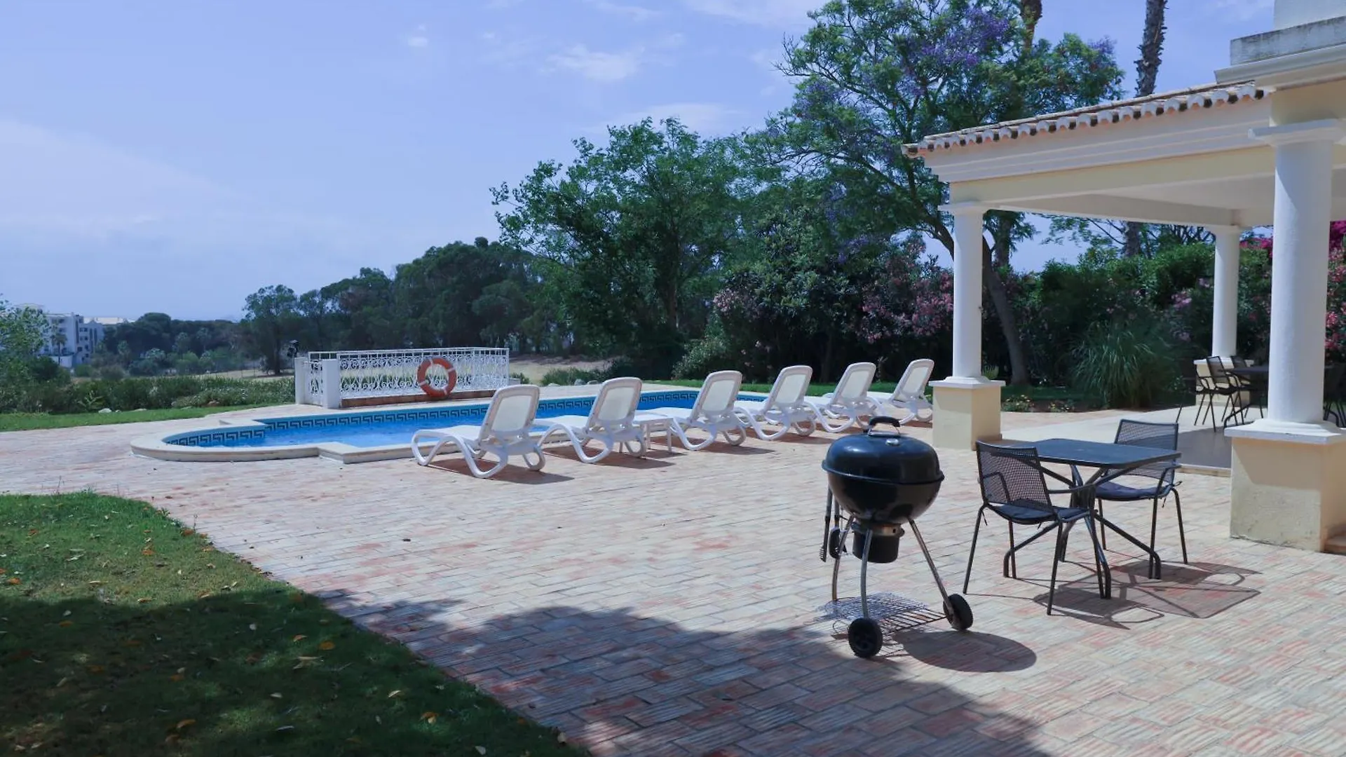 Villa Beira Mar, Alto Golf Alvor 0*,  Portugal